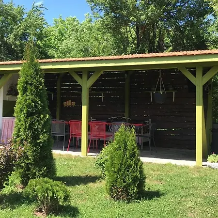 Garden *